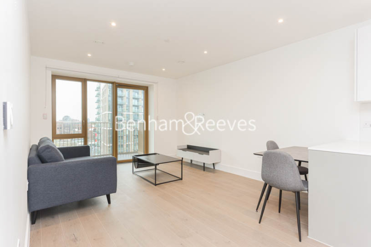 1  bedroom flat to rent in Capital Interchange Way, Brentford, TW8-image 24