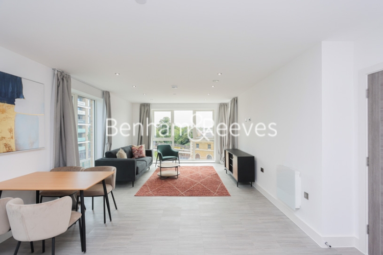 2  bedrooms flat to rent in Chaplin Court, Brentford, TW8-image 9