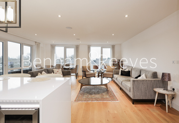 3  bedrooms flat to rent in Kew Bridge Road, Brentford, TW8-image 9