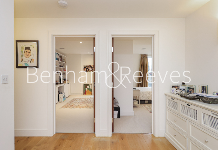 3  bedrooms flat to rent in Kew Bridge Road, Brentford, TW8-image 21