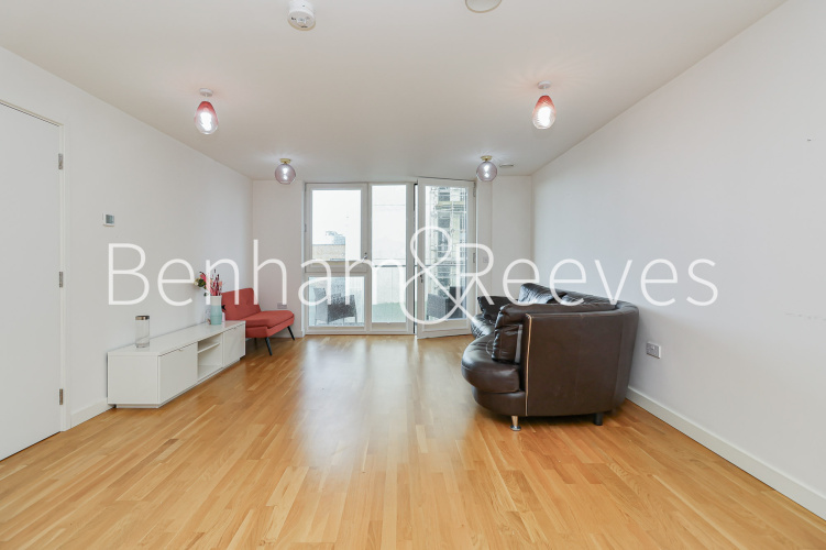 2  bedrooms flat to rent in Myrtle Court, Baltic Avenue, TW8-image 14