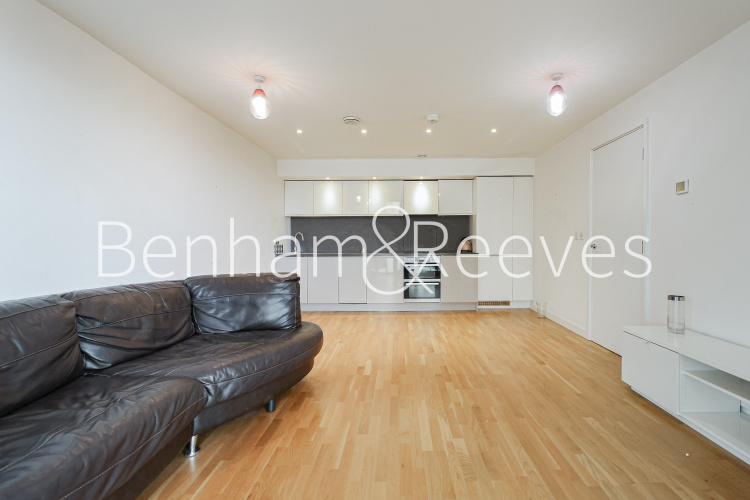 2  bedrooms flat to rent in Myrtle Court, Baltic Avenue, TW8-image 15