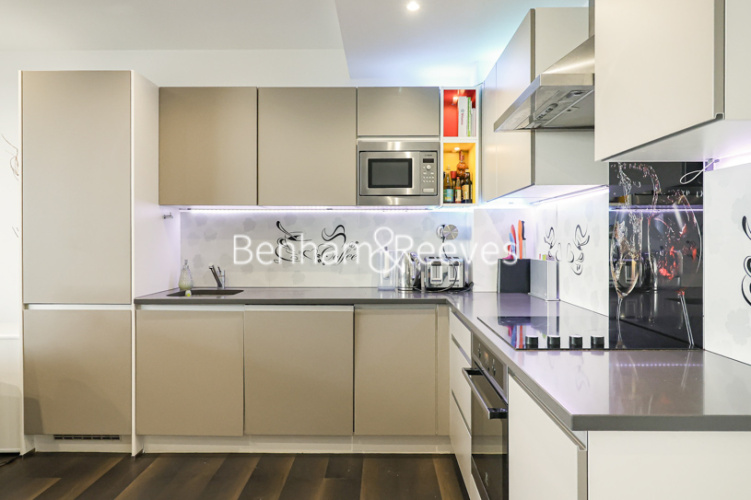 2  bedrooms flat to rent in Kew Eye, Brentford, TW8-image 2