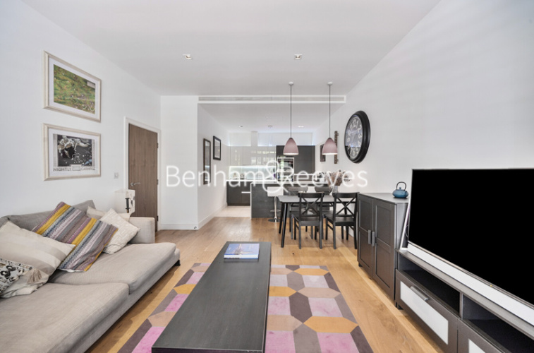 2  bedrooms flat to rent in Kew Bridge Road, Brentford, TW8-image 1