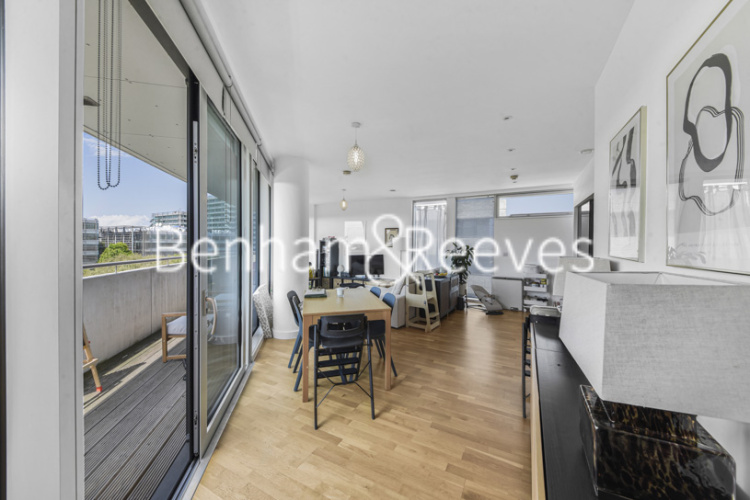 2  bedrooms flat to rent in Colonial Drive, Chiswick,W4-image 9
