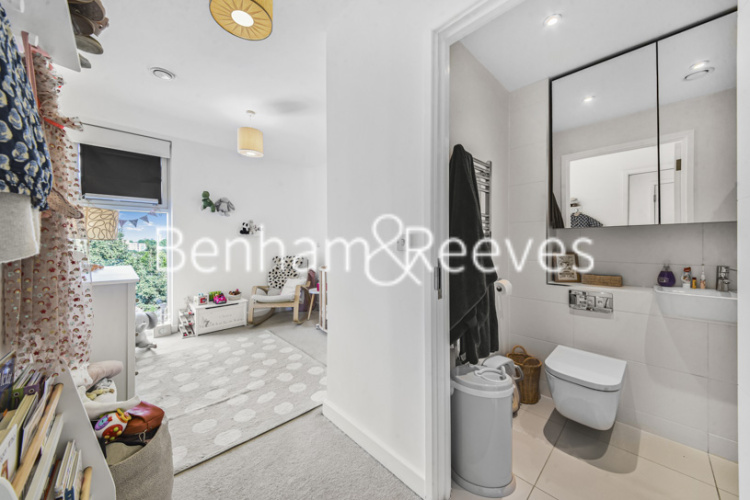 2  bedrooms flat to rent in Colonial Drive, Chiswick,W4-image 13