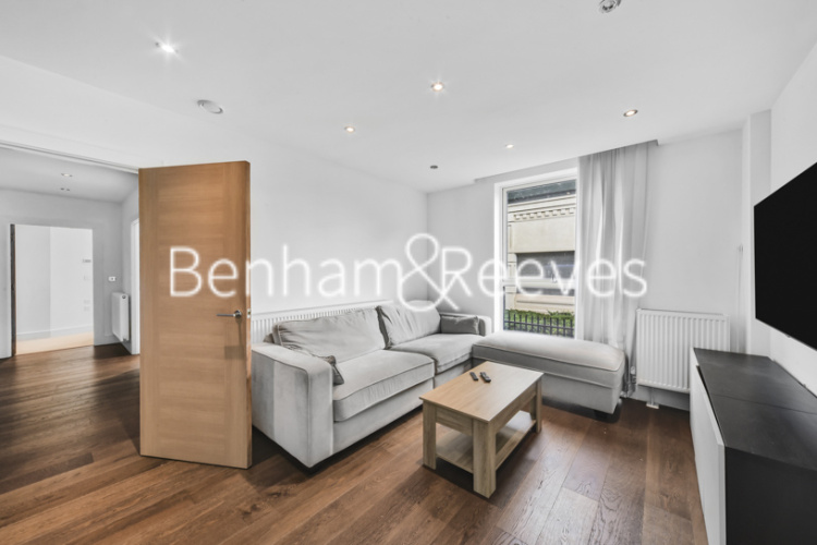 2  bedrooms flat to rent in Emerald Gardens, Kew, TW9-image 8