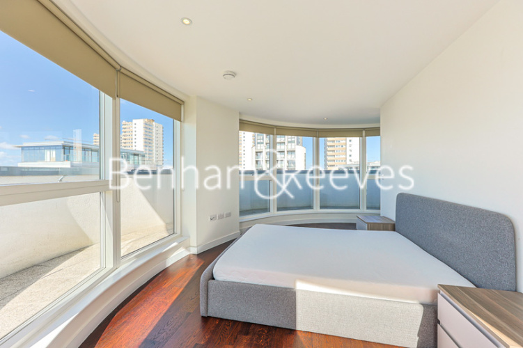 3  bedrooms flat to rent in Kew Bridge West, Brentford, TW8-image 15