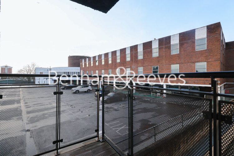 2  bedrooms flat to rent in Habito, Hounslow, TW3-image 5