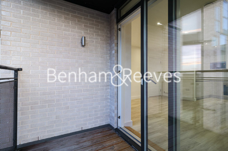 2  bedrooms flat to rent in Habito, Hounslow, TW3-image 9