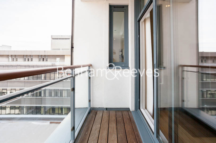 1  bedroom flat to rent in Cornell Square, Nine Elms, SW8-image 5