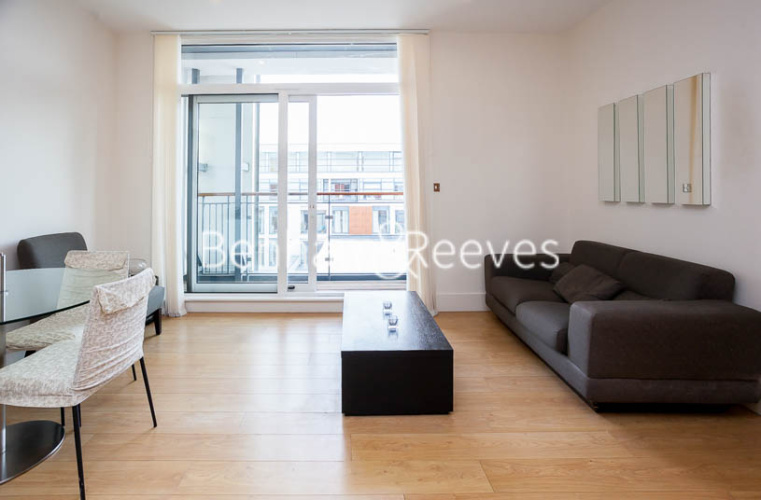 1  bedroom flat to rent in Cornell Square, Nine Elms, SW8-image 8