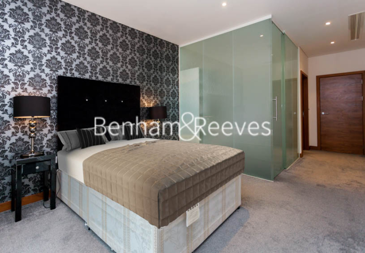2  bedrooms flat to rent in Chelsea Bridge Wharf, Battersea, SW11-image 8