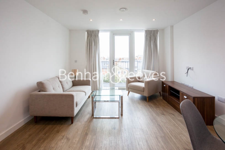 1  bedroom flat to rent in Tooting High Street, Nine Elms, SW17-image 5