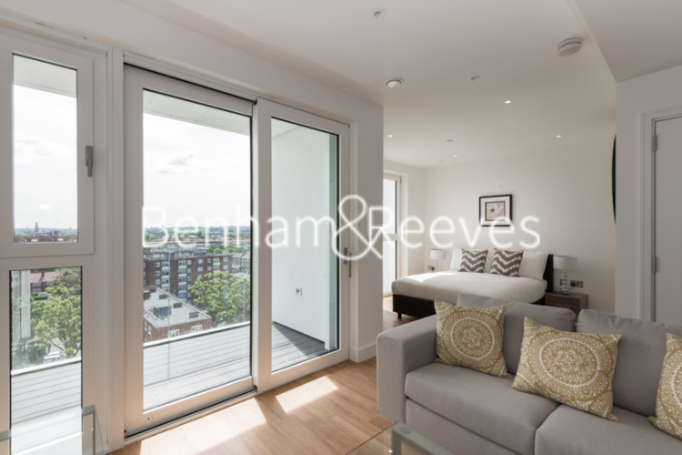Studio flat to rent in Wandsworth Road, Nine Elms, SW8-image 13