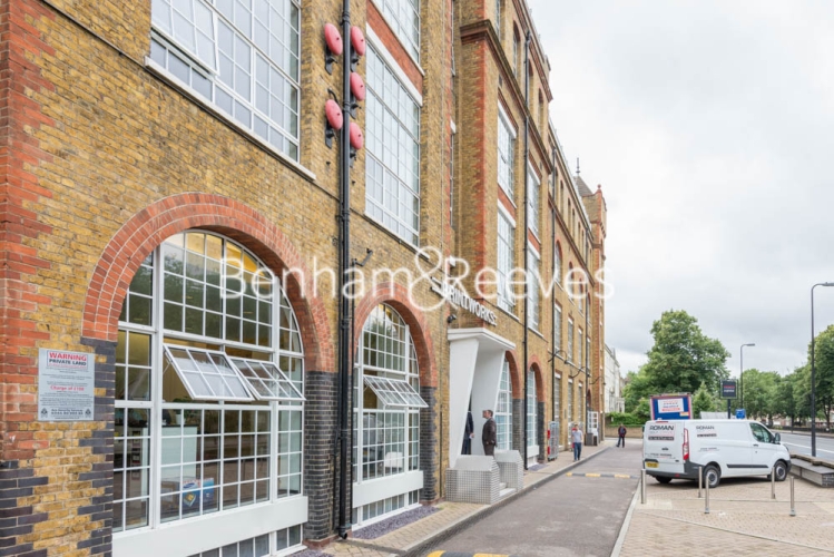 Studio flat to rent in Clapham Road, Nine Elms, SW9-image 8