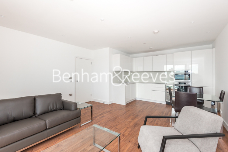 1  bedroom flat to rent in Wandsworth Road, Nine Elms Point, SW8-image 1