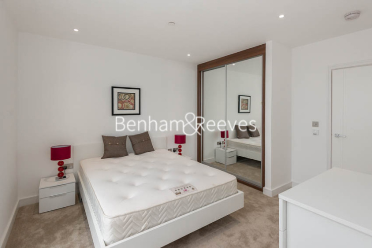 1 bedroom flat to rent in Wandsworth Road, Nine Elms, SW8-image 6