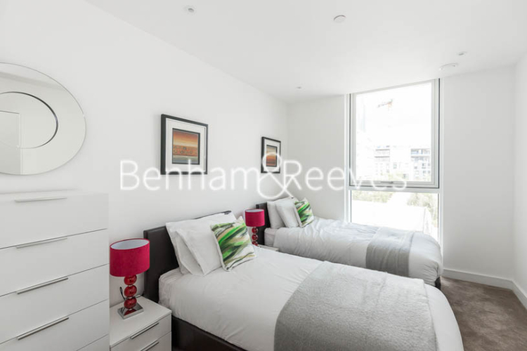2  bedrooms flat to rent in Pinto Tower, Hebden Place, SW8-image 3