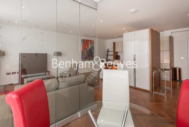2  bedrooms flat to rent in New Union Square, Nine Elms, SW11-image 8
