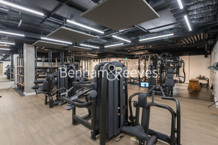 1  bedroom flat to rent in Dawson House, Circus Road West, SW11-image 21