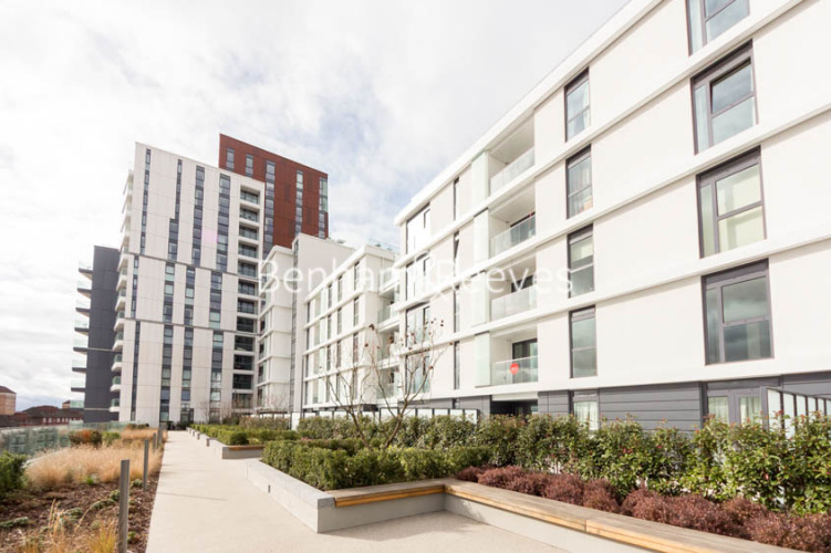 1  bedroom flat to rent in Wandsworth Road, Nine Elms, SW8-image 5