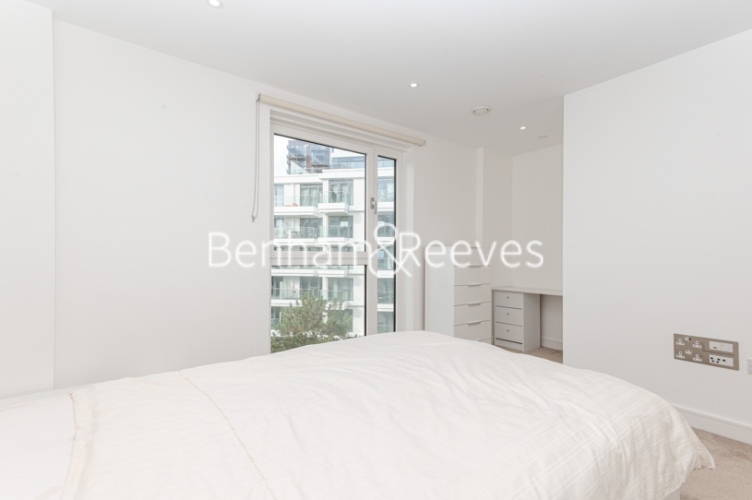 1  bedroom flat to rent in Wandsworth Road, Nine Elms, SW8-image 12