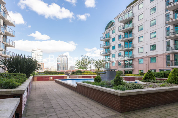 2  bedrooms flat to rent in St George’s Wharf, Nine Elms, SW8-image 7