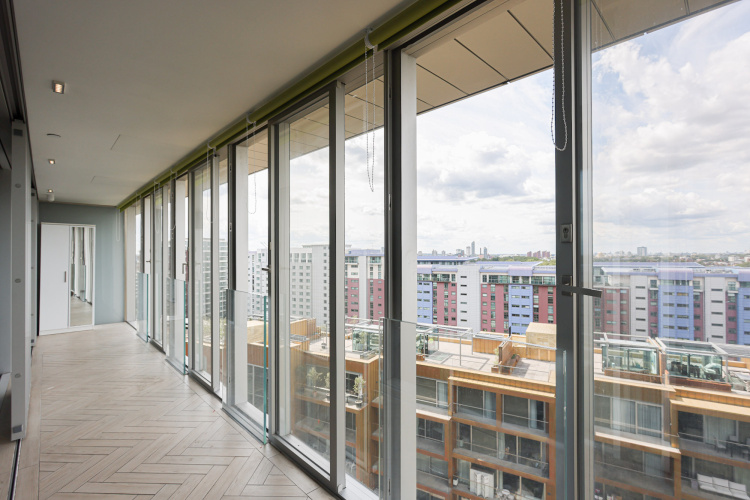 2  bedrooms flat to rent in Dawson House, Circus Road West, SW11-image 5
