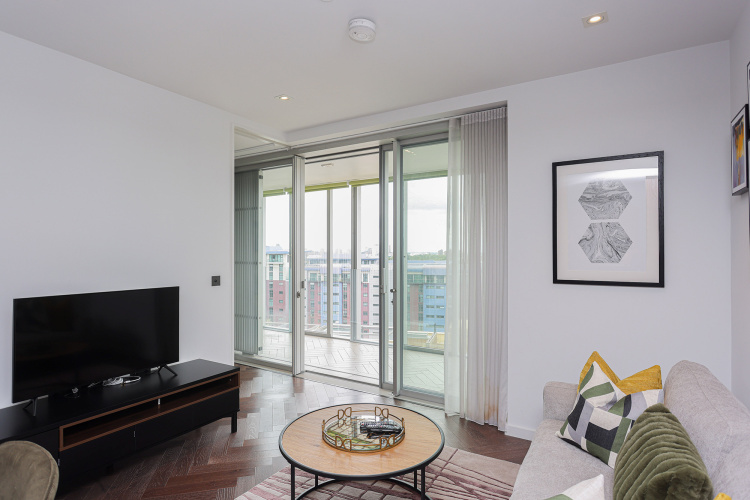 2  bedrooms flat to rent in Dawson House, Circus Road West, SW11-image 15
