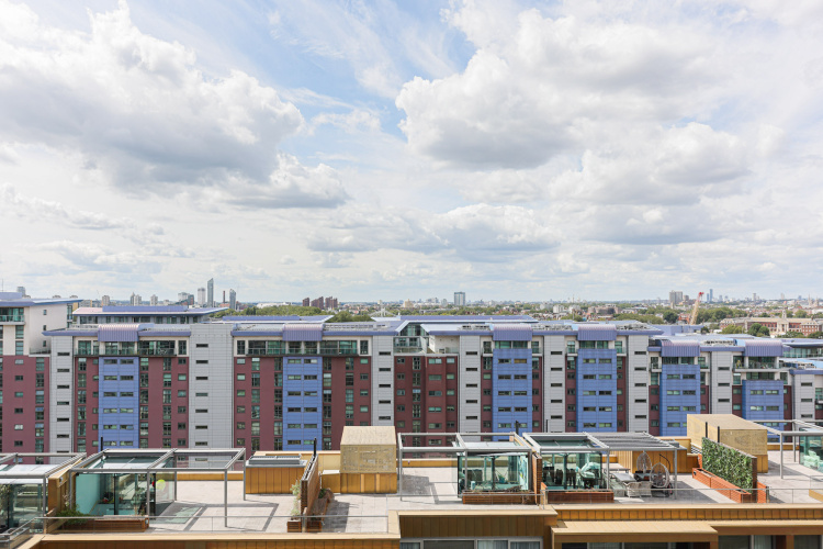 2  bedrooms flat to rent in Dawson House, Circus Road West, SW11-image 21