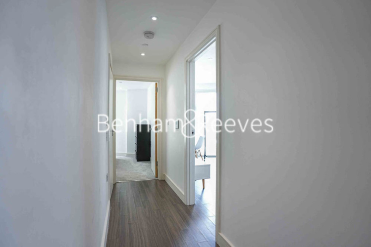 1  bedroom flat to rent in Brent House, Nine Elms, SW8-image 21