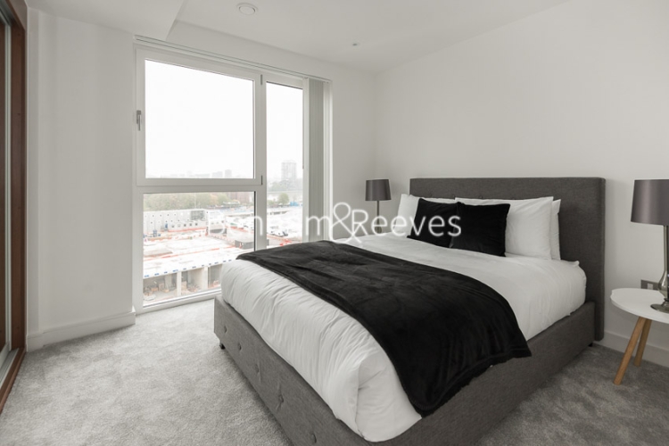 2 bedrooms flat to rent in Nine Elms Point, Nine Elms, SW8-image 9