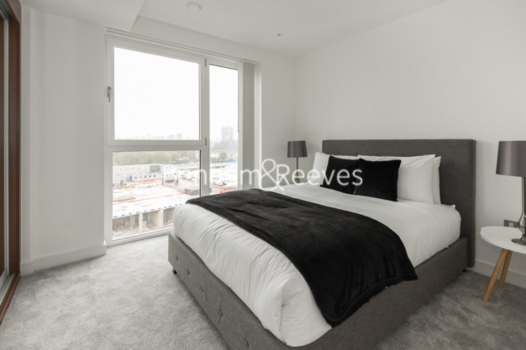 2 bedrooms flat to rent in Wandsworth Road, Nine Elms, SW8-image 9