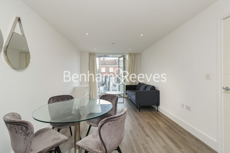 2 bedrooms flat to rent in Gaumont Place, Nine Elms, SW2-image 7