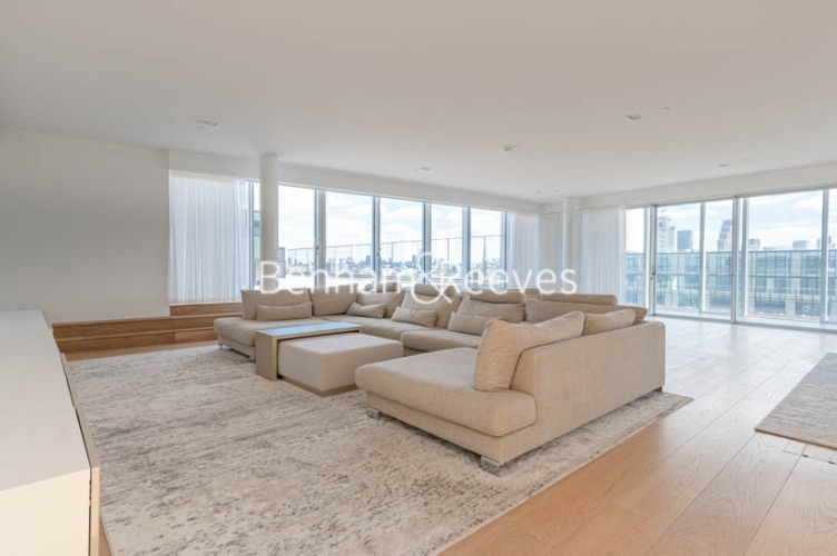4  bedrooms flat to rent in Circus Road West, Nine Elms, SW11-image 1