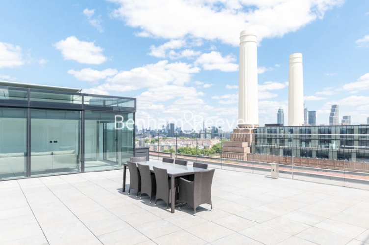 4  bedrooms flat to rent in Circus Road West, Nine Elms, SW11-image 5