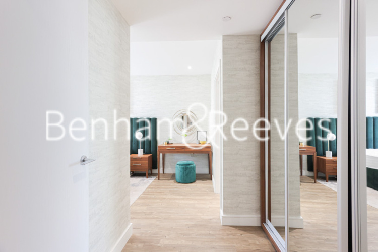 2  bedrooms flat to rent in Gladwin Tower, Nine Elms, SW8-image 14