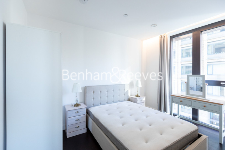 2  bedrooms flat to rent in Charles Clowes Walk, Nine Elms, SW11-image 3