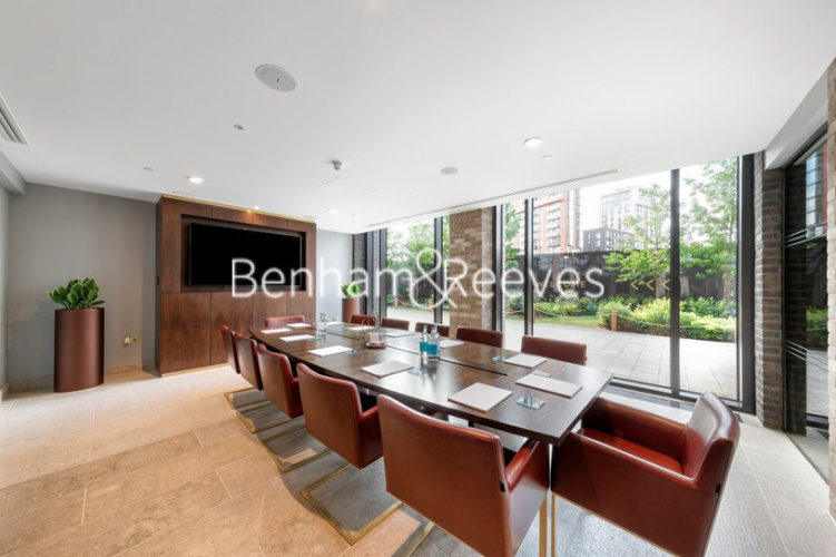 2 bedrooms flat to rent in Charles Clowes Walk, Nine Elms, SW11-image 13