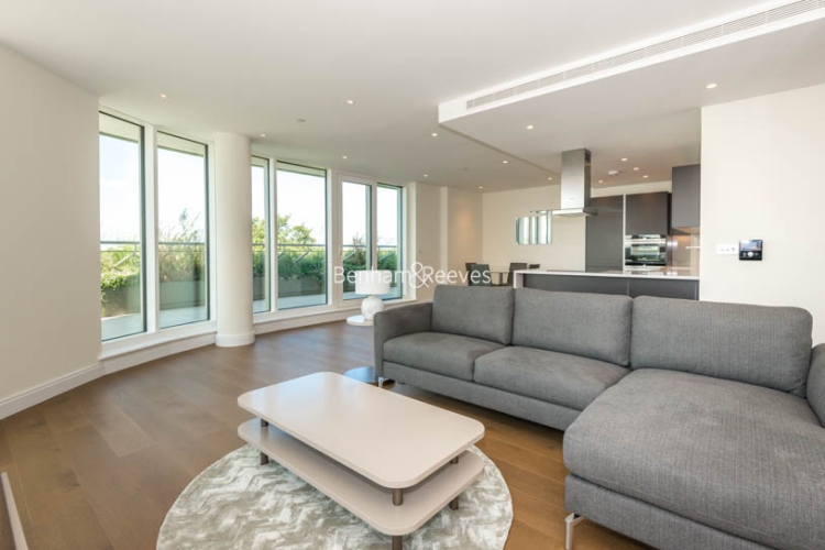 2  bedrooms flat to rent in Vista Chelsea Bridge, Nine Elms, SW11-image 1
