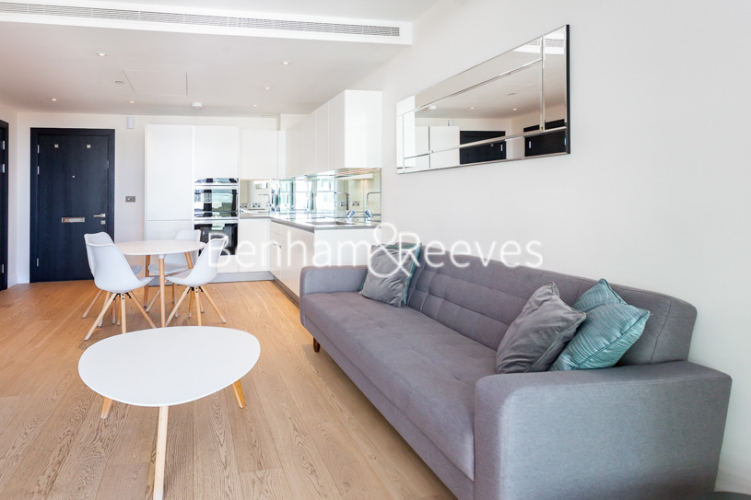 1  bedroom flat to rent in Valetta House, Queenstown Road, SW11-image 1