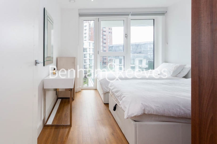 2 bedrooms flat to rent in Wandsworth Road, Nine Elms, SW8-image 10