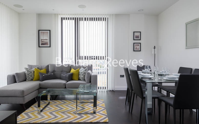 3 bedrooms flat to rent in Charles Clowes Walk, Nine Elms, SW11-image 1