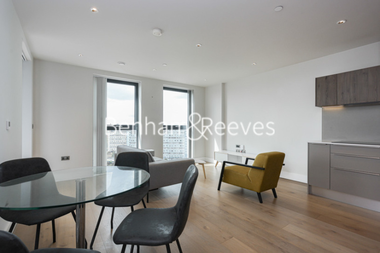 1 bedroom flat to rent in St. Josephs Street, Nine Elms, SW8-image 3