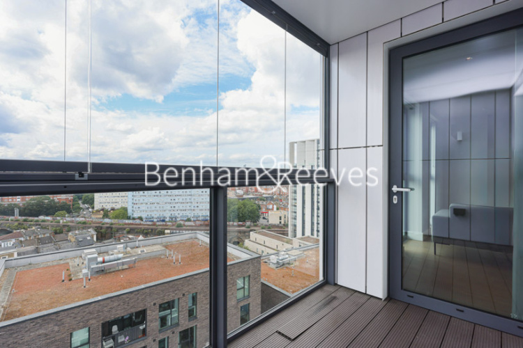 1 bedroom flat to rent in St. Josephs Street, Nine Elms, SW8-image 6