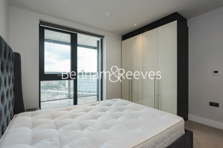 1 bedroom flat to rent in St. Josephs Street, Nine Elms, SW8-image 10