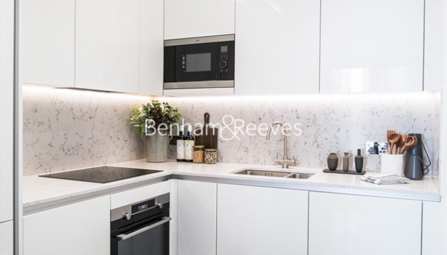 1  bedroom flat to rent in Charles Clowes, Nine Elms, SW11-image 2