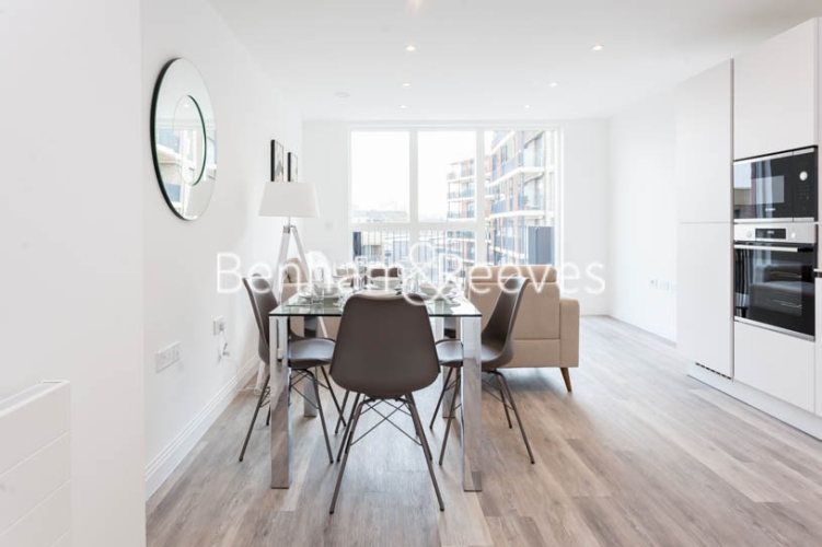 1  bedroom flat to rent in Scena Way, Nine Elms, SE5-image 3