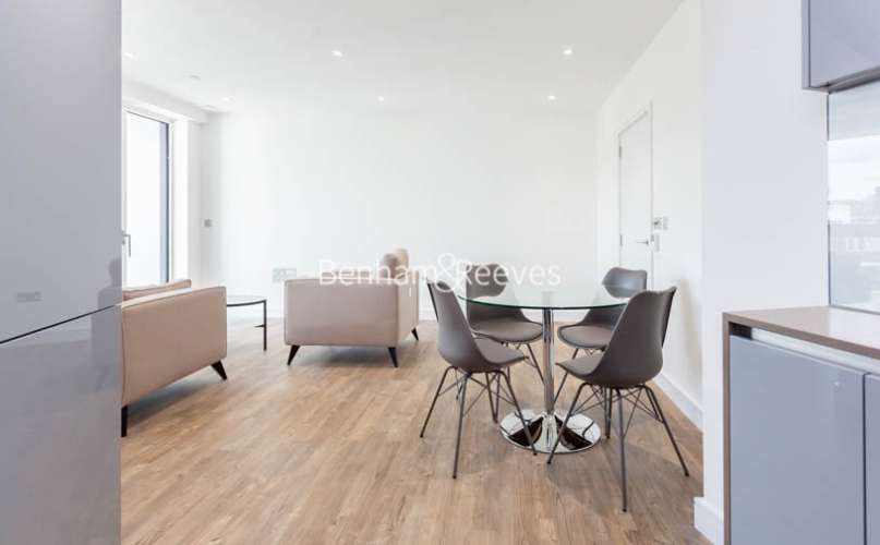 1 bedroom  for sale in Wandsworth Road, Nine Elms Point, SW8 view 7